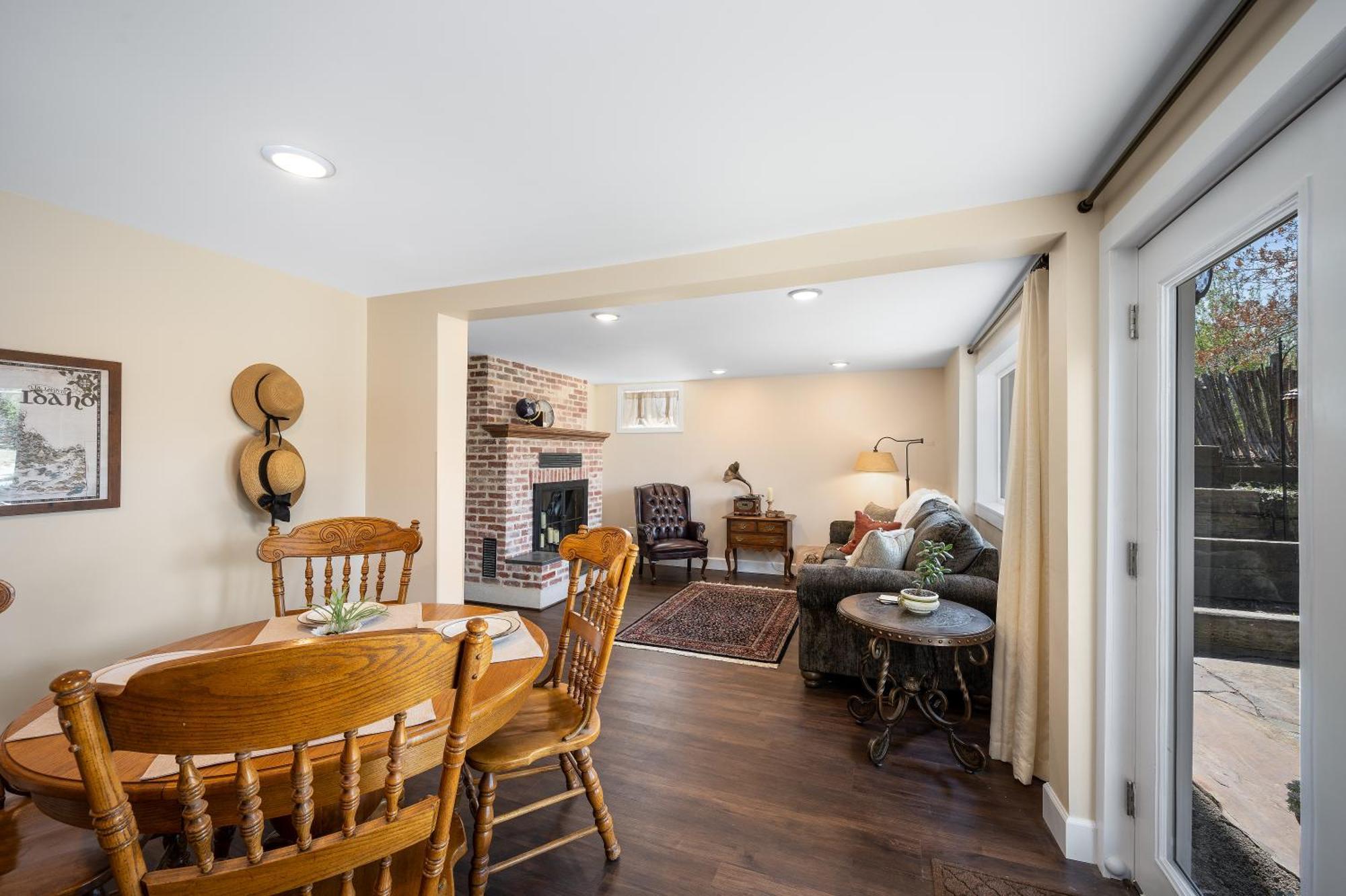 Country Cottage Basement Apartment Hayden Exterior foto